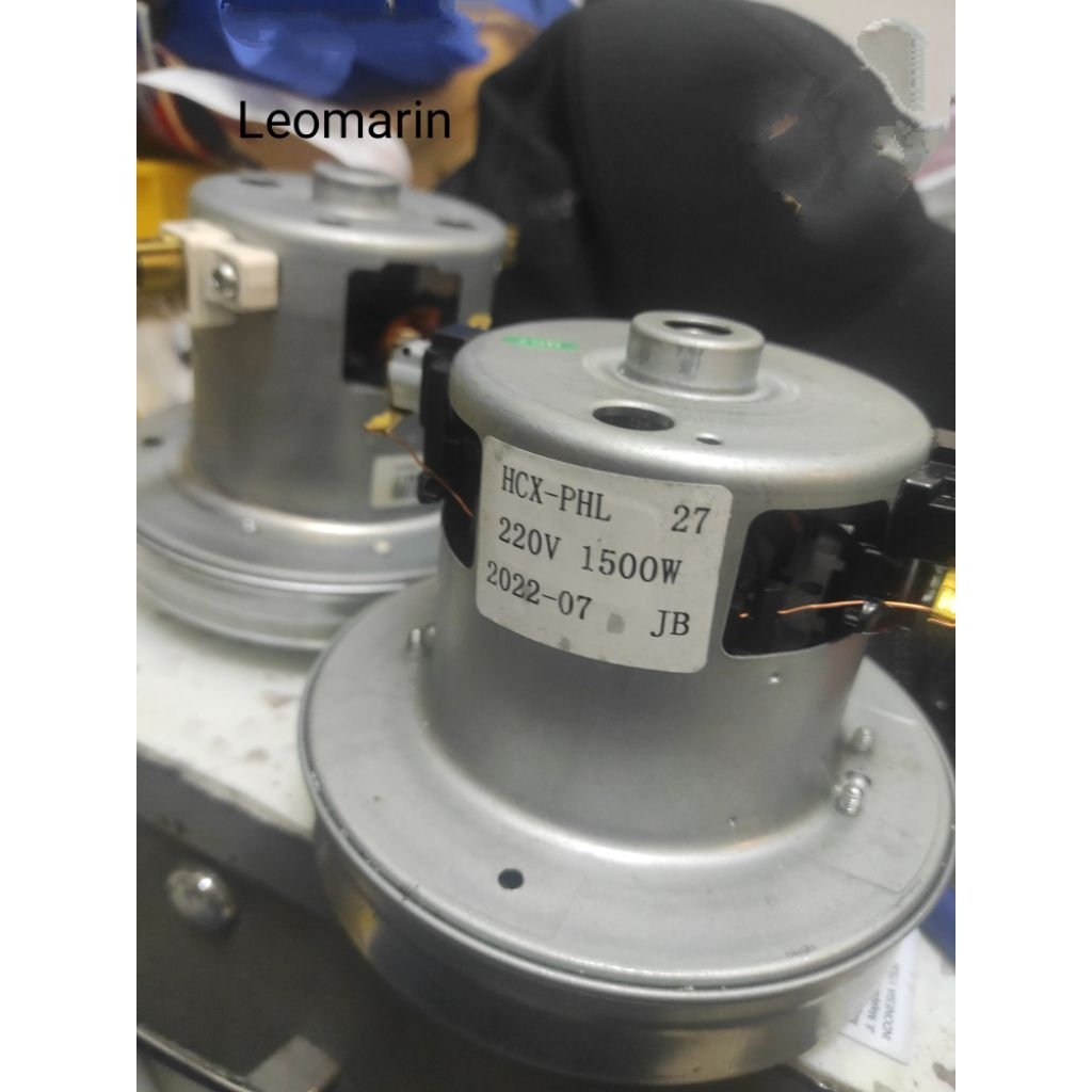 dynamo motor Vacuum cleaner  dry ukuran diameter bawah 13cm  x tinggi 11cm