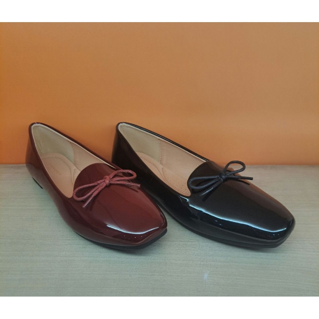 Sepatu wanita LAWRENSIA