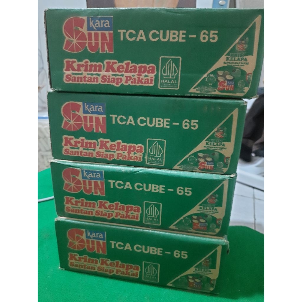 

1 DUS/KARTON SUN KARA SANTAN CAIR 65ML ISI 36