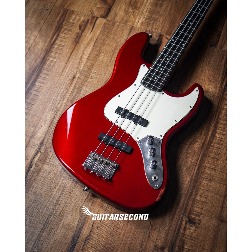 Squier Standard Jazz Bass