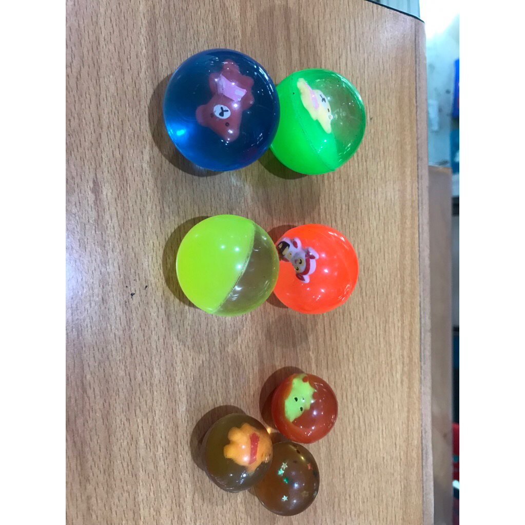 Bola Bekel dan Biji Bekel untuk permainan Bekel