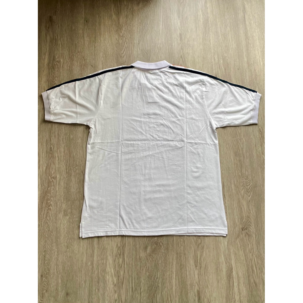 KAOS KERAH PUTIH PRIA