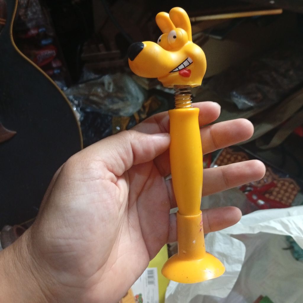 hokben toys kidzu bento yellow dog