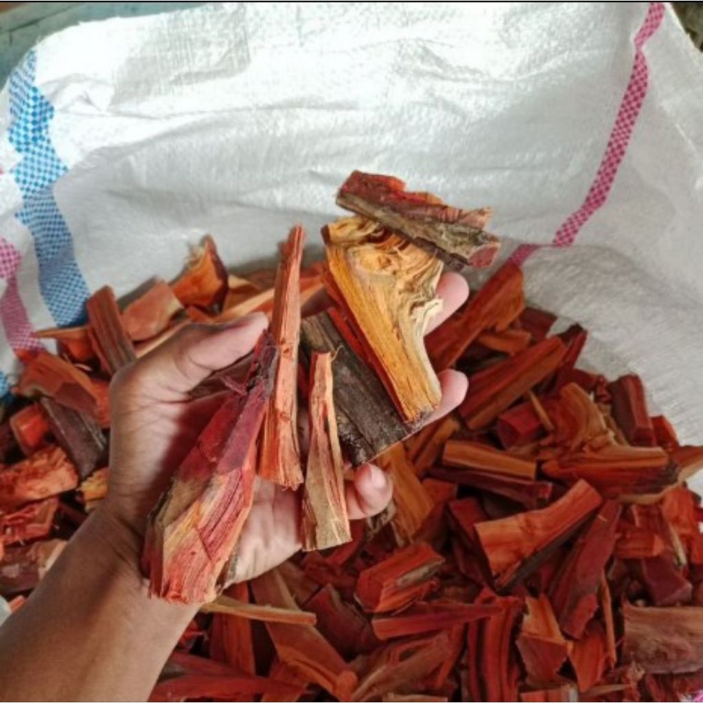 

kayu secang Stik kering/secang super tua/kayu pecelan/cecelan besar