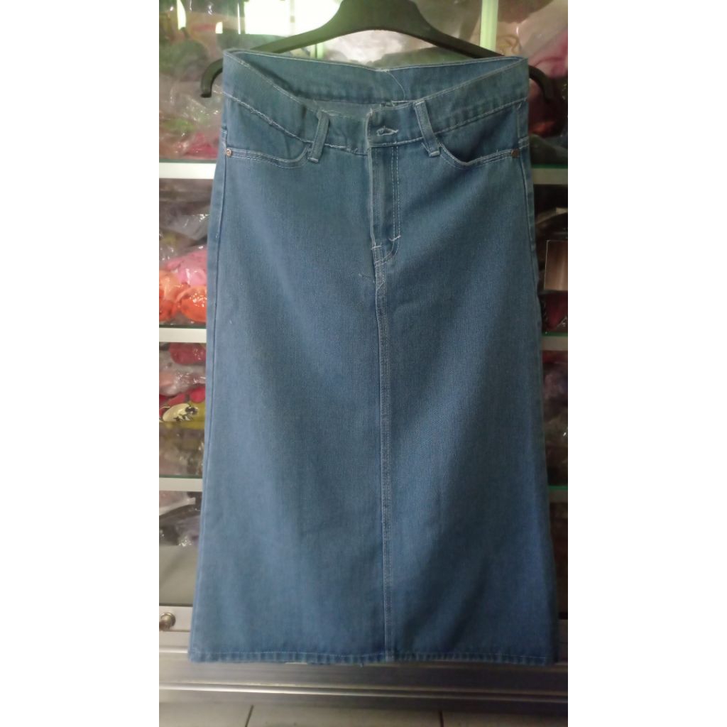 rok Levis size 27 bahan tebal