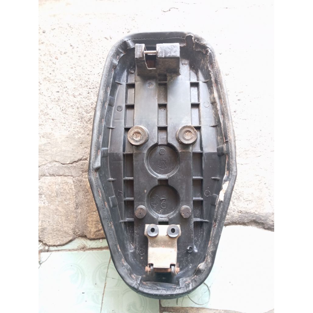 jok qingqi sundiro ori copotan tulang utuh engsel utuh qingqi babymatic 50ccsundiro