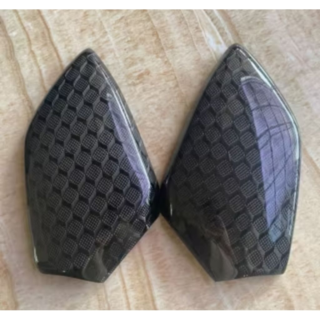 Cover laci 1 set xmax old carbon kevlar