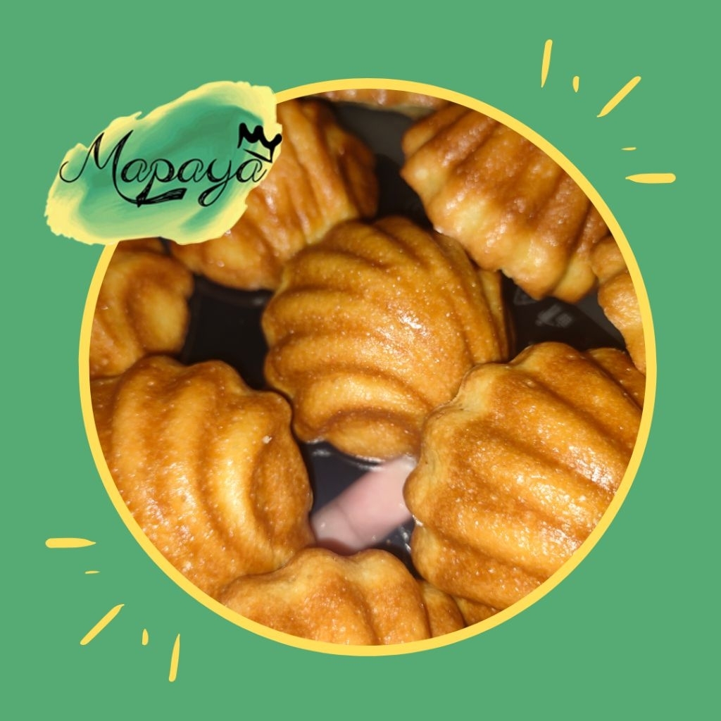 

BUTTER RICECAKE / KOREAN BUTTER RICE CAKE / 버터 모찌 by Mapayaa • Isi 9 per box