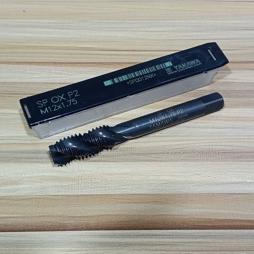 YG-1 KOREA M12×1.75 SPIRAL TAP MESIN M12 × 1.27 TAPING M 12×1.75 BEKAS