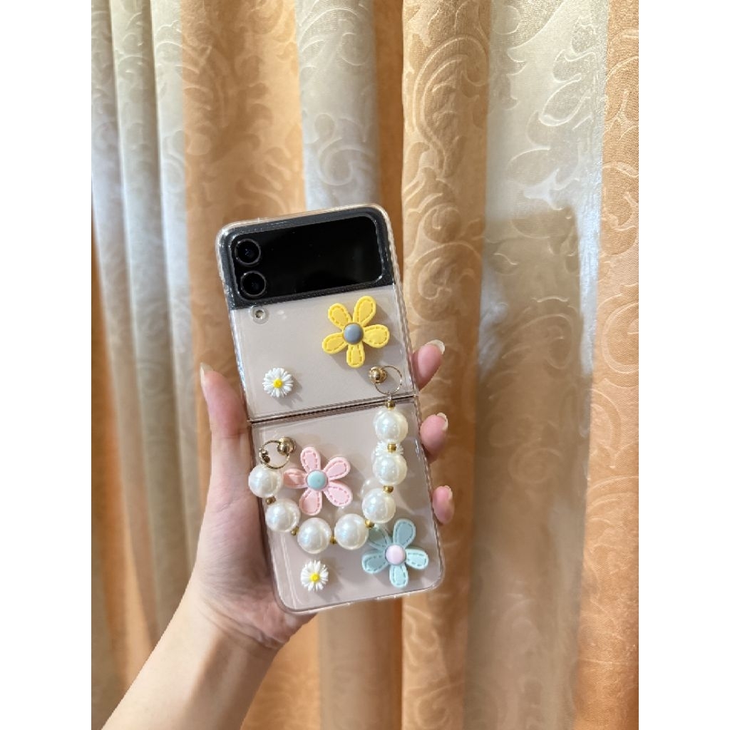 PRELOVED BARU CASE SAMSUNG Z FLIP 4 / IP 12 PROMAX