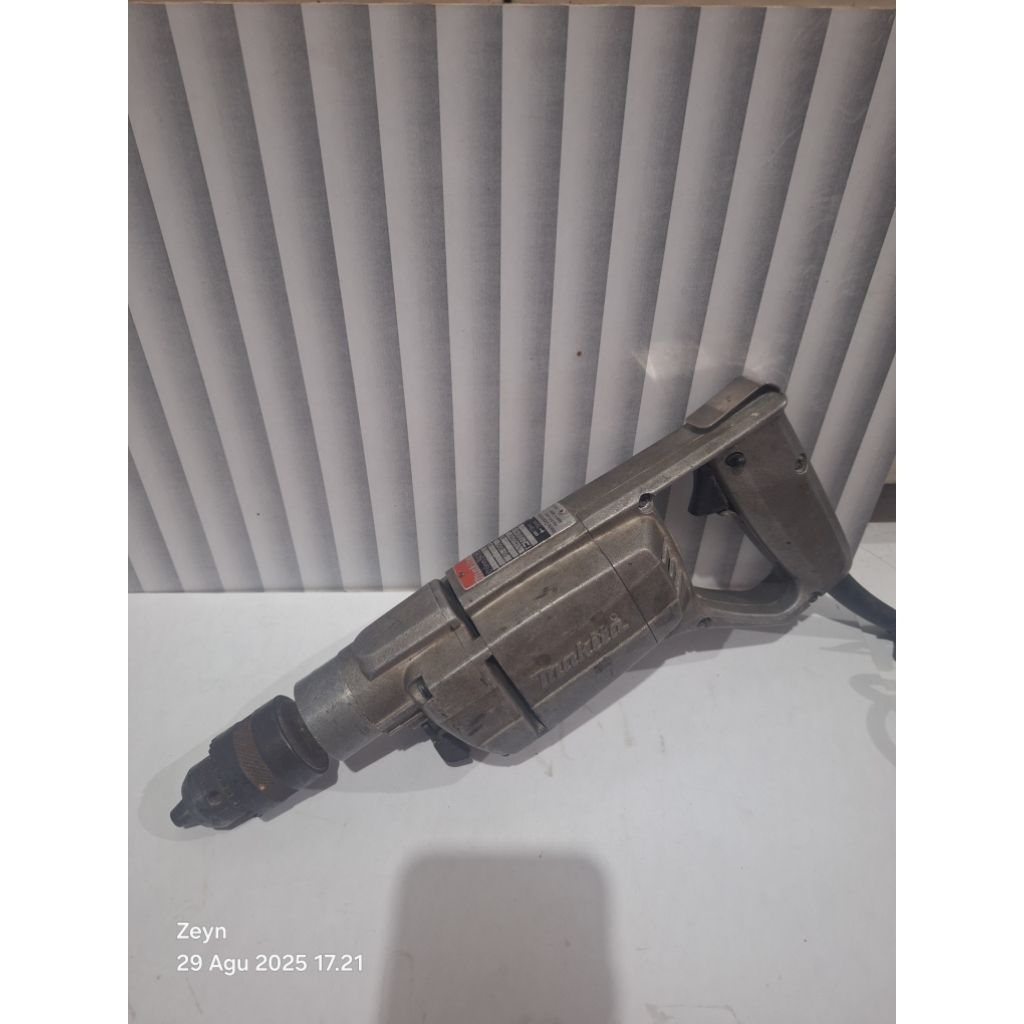 mesin bor beton/hammer drill 16mm makita 8416