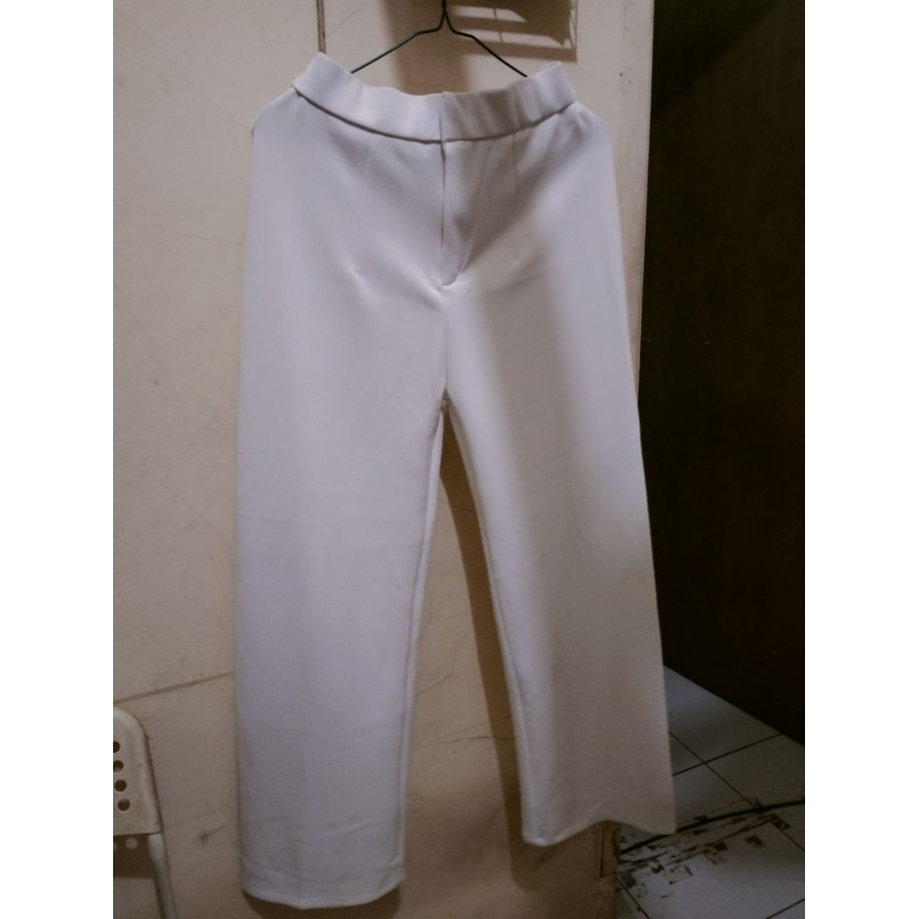 [PRELOVED] CELANA KULOT SCUBA