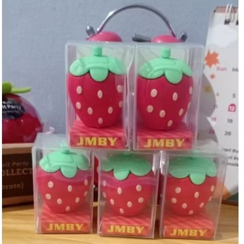 

Rautan Pensil bentuk Strawberry bisa jadi pajangan