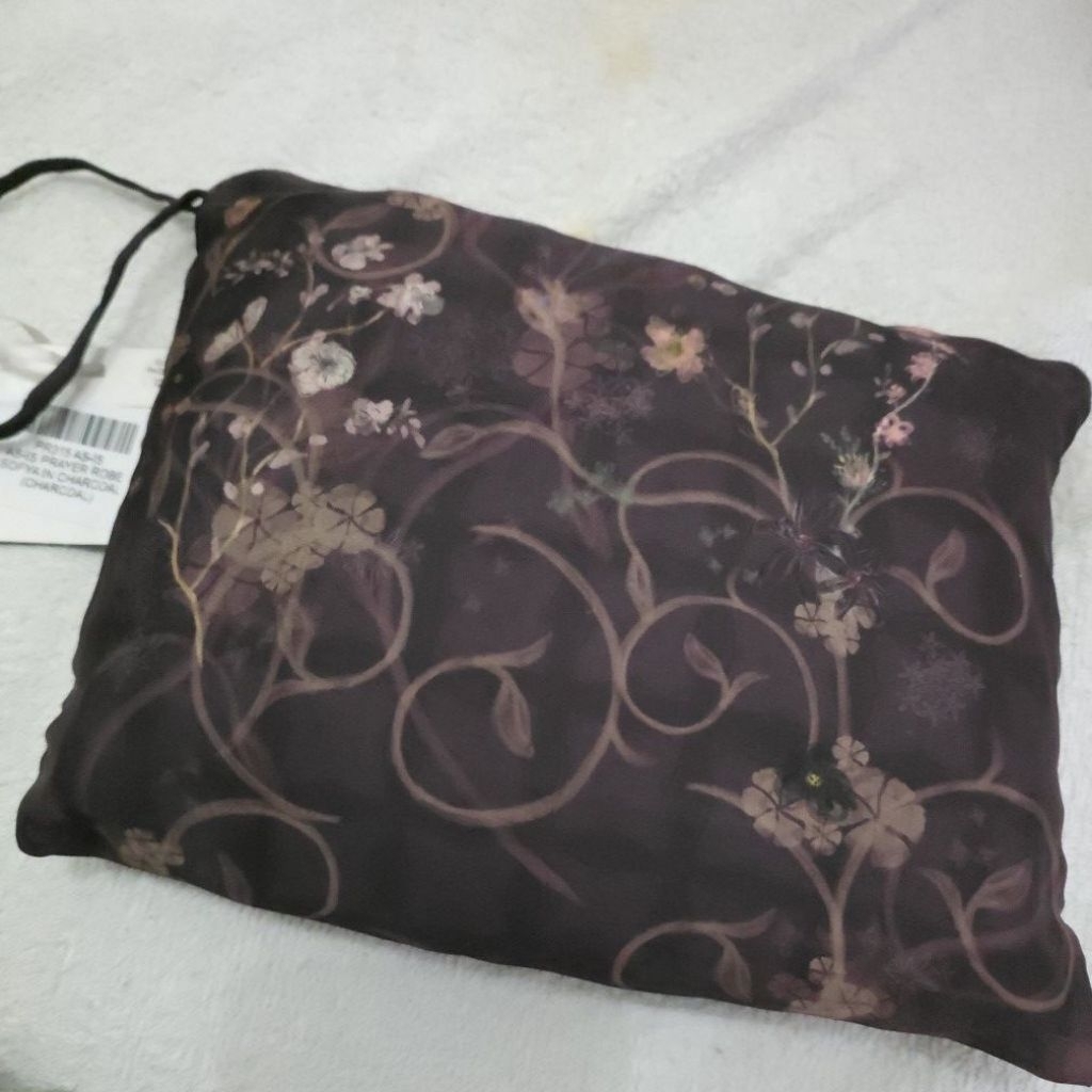 Mukena Buttonscarves Sofya in Charcoal