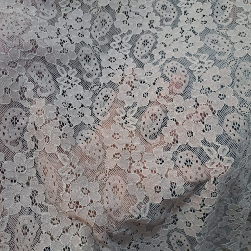 kain brokat semi Prada | kain brokat katun | kain brokat meteran