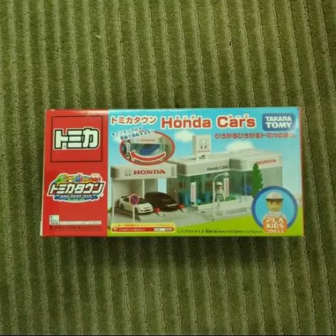Tomica Town Honda dealer showroom set city diorama 64 new spt Ferrari 7 11 BNIB langka bkn Civic typ