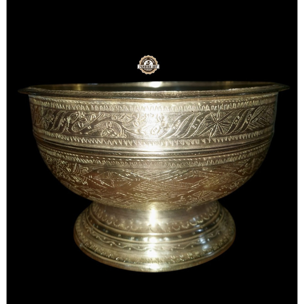 Bokor kuningan ukir KUNO ( B966 )