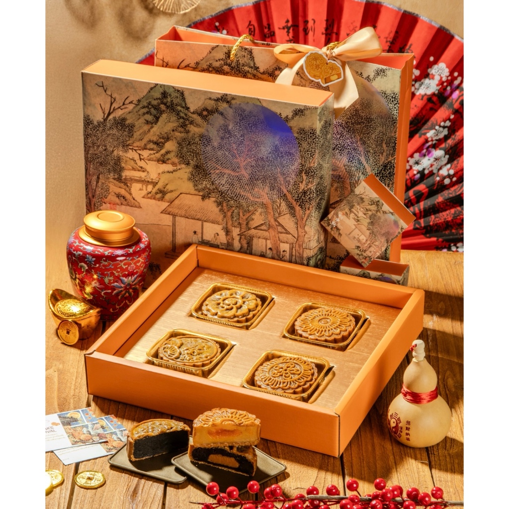 

LE GOURMAND Mooncake 2025/Hampers Mooncake/Kue Bulan/Hamper Mooncake/Paket Kue Bulan/Hampers Kue Bulan/Kue Bulan Premium/Mooncake Premium/Tong Cu Pia/Mooncake/Kue Mooncake/Mooncake isi 4/Paket Kue Bulan/Kue bulan isi 4