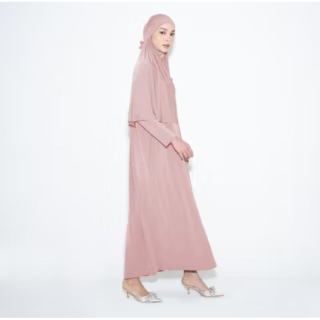 SAHAR BATWING ABAYA WHISPER PINK BY HAMEEDA - NEW