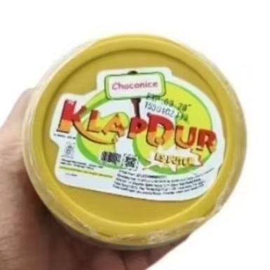 

ice cream klapdur rasa choconice 350ml