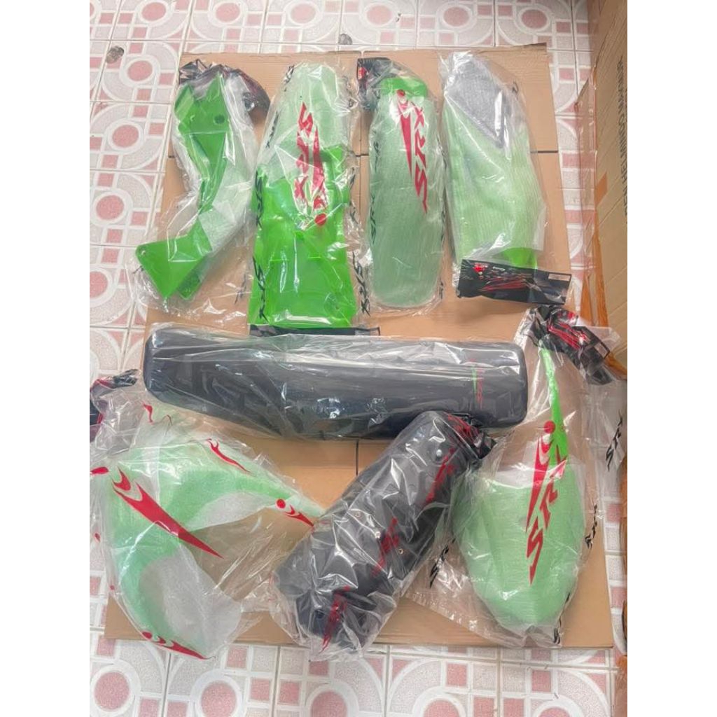 BODY SET KLX 140 SRX BODY KLX 140 RF BODY JOK TANGKI