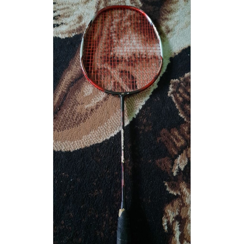 Yonex Arcsaber Omega