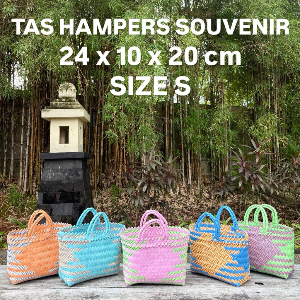 

TAS HAMPERS SOUVENIR SIZE S / TAS ANYAMAN 24x10x20 / TAS HAMPERS LEBARAN NATAL IDUL FITRI / TAS SOUVENIR