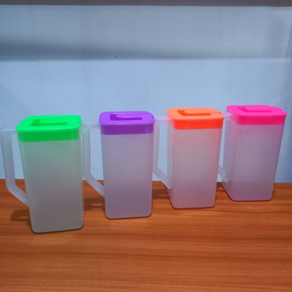 Teko plastik/water Jug 2 L