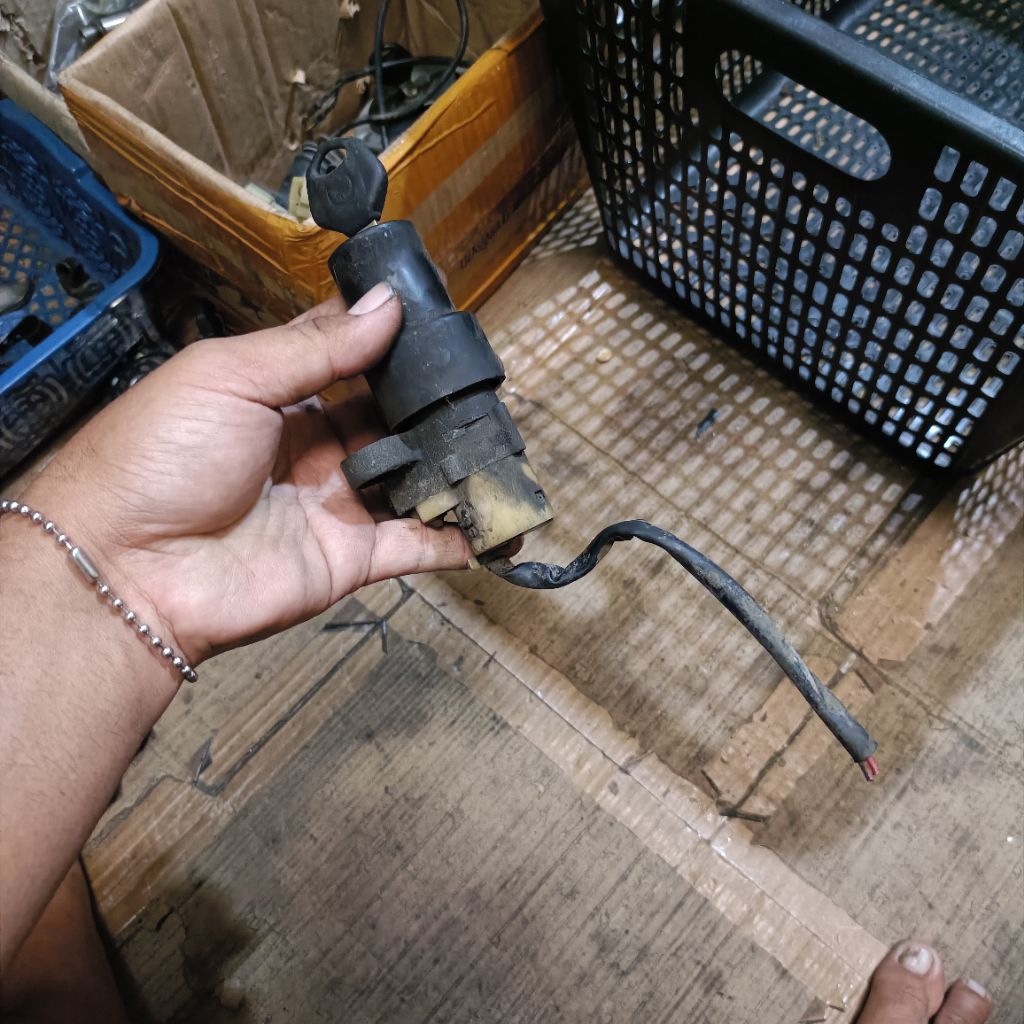 kontak yamaha vixion old original