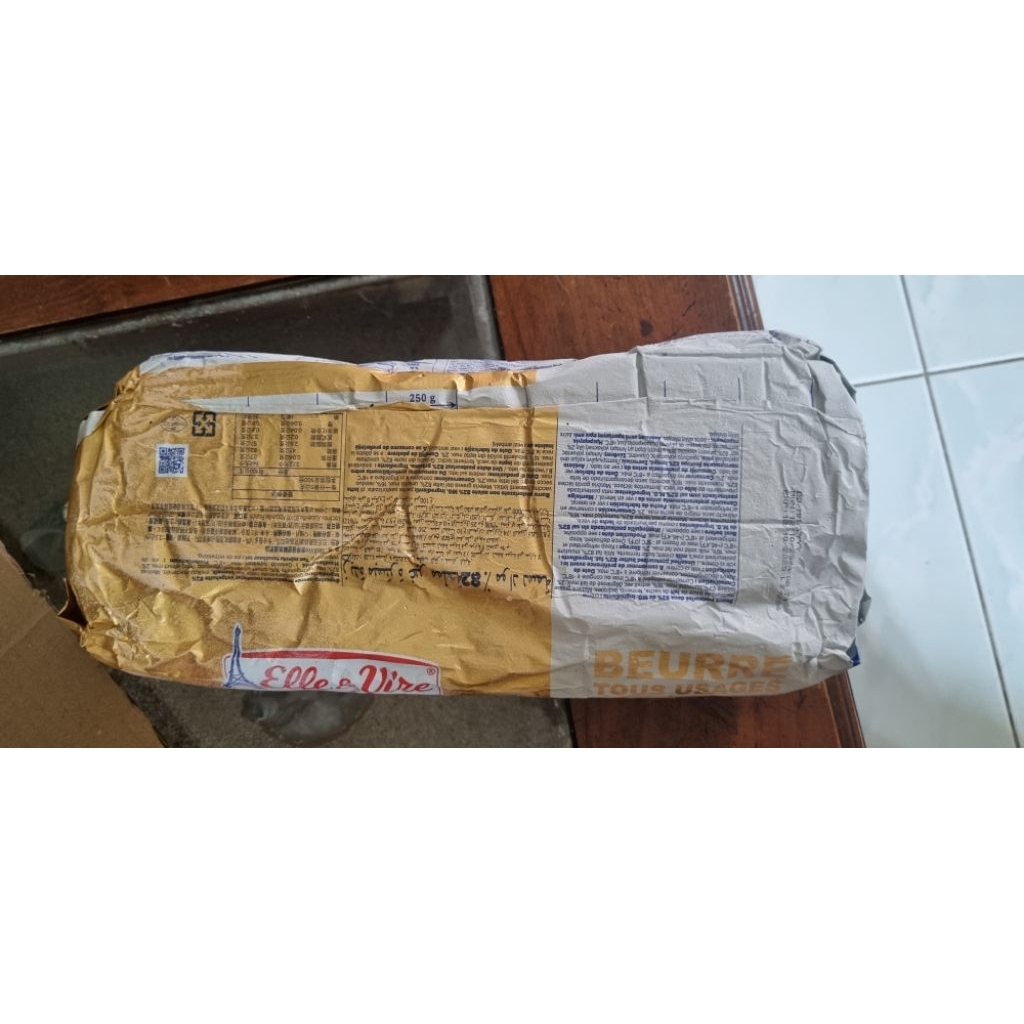 

Elle Vire Butter 2.5kg / Tatura cheese ED Okt 2025 REJECT