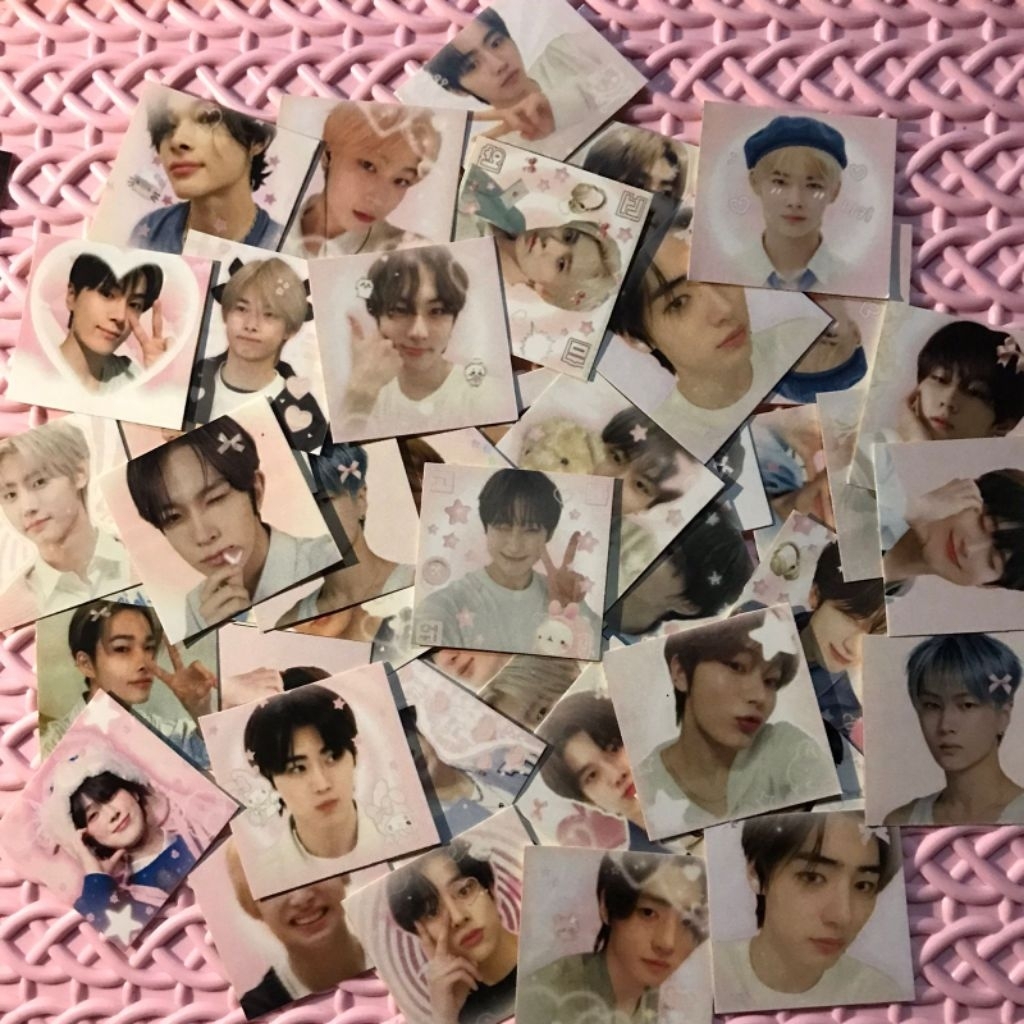 

Stiker deco selkor cute KPop ala freebies uk 3×3 cm [Min Beli 2]