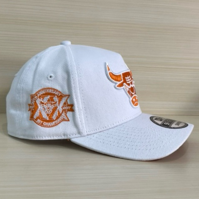 TOPI BASEBALL PUTIH BANTENG BORDIR OREN