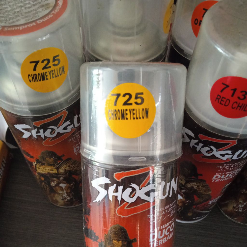 Shogun 725 Crome Yellow 400cc Cat pilox Duco Spray Paint