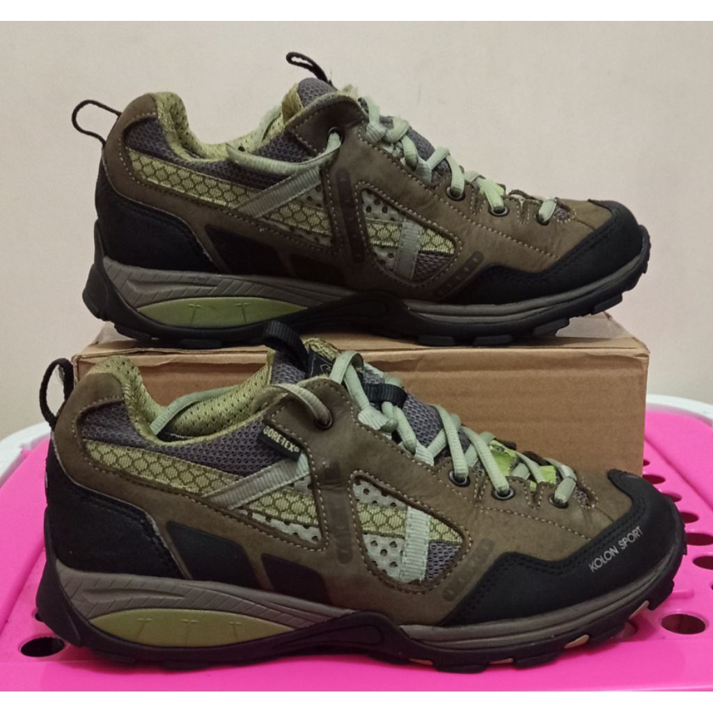 sepatu outdoor second KOLON SPORT size 39