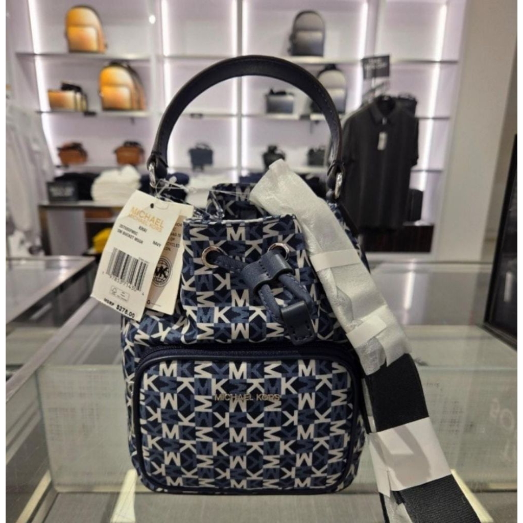 mk Khai Small Signature Logo Bucket navy Bag n