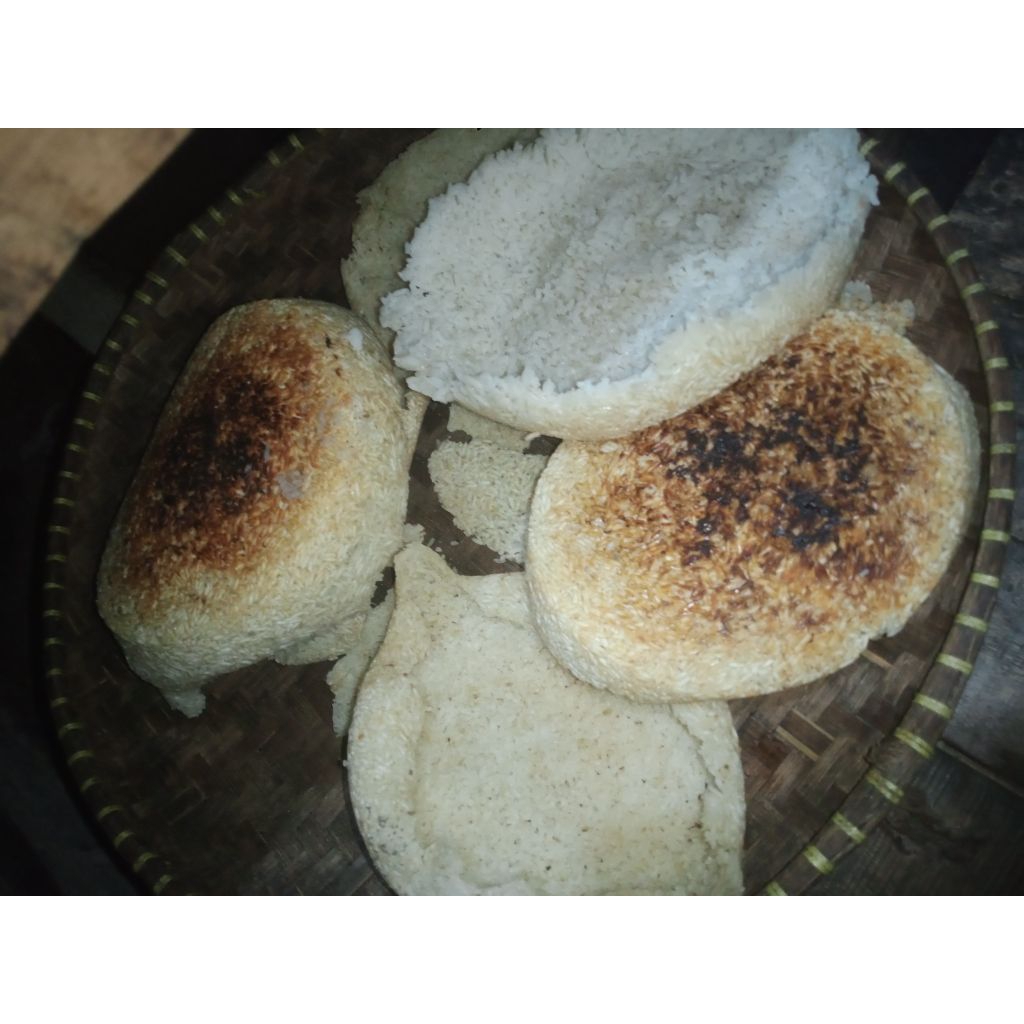 

1Kg kerak nasi/Intip