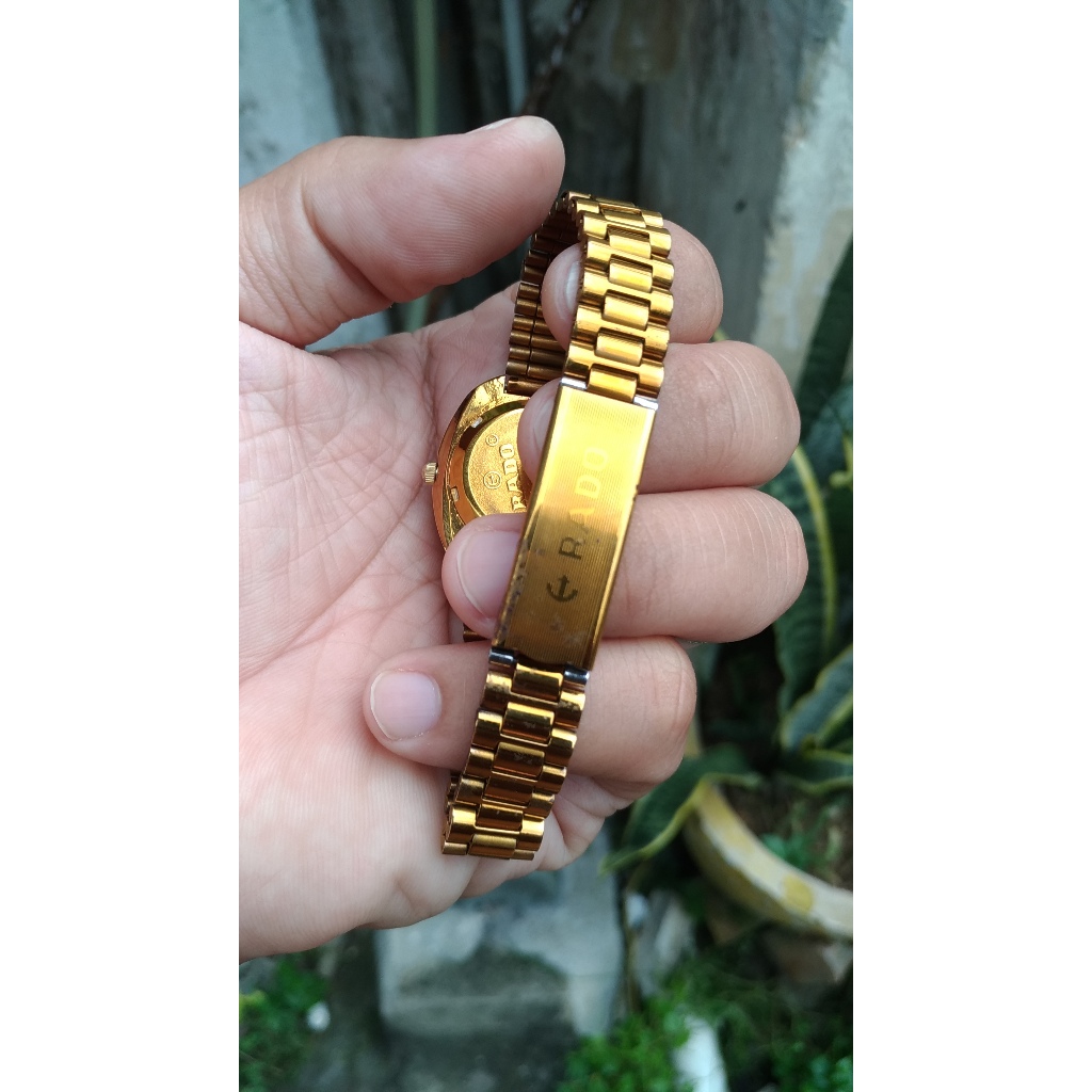 Jam tangan wanita quartz elegan vintage gold do