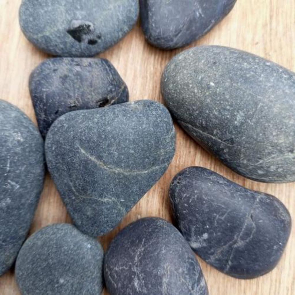 Batu koral hitam bengkulu 4 kg