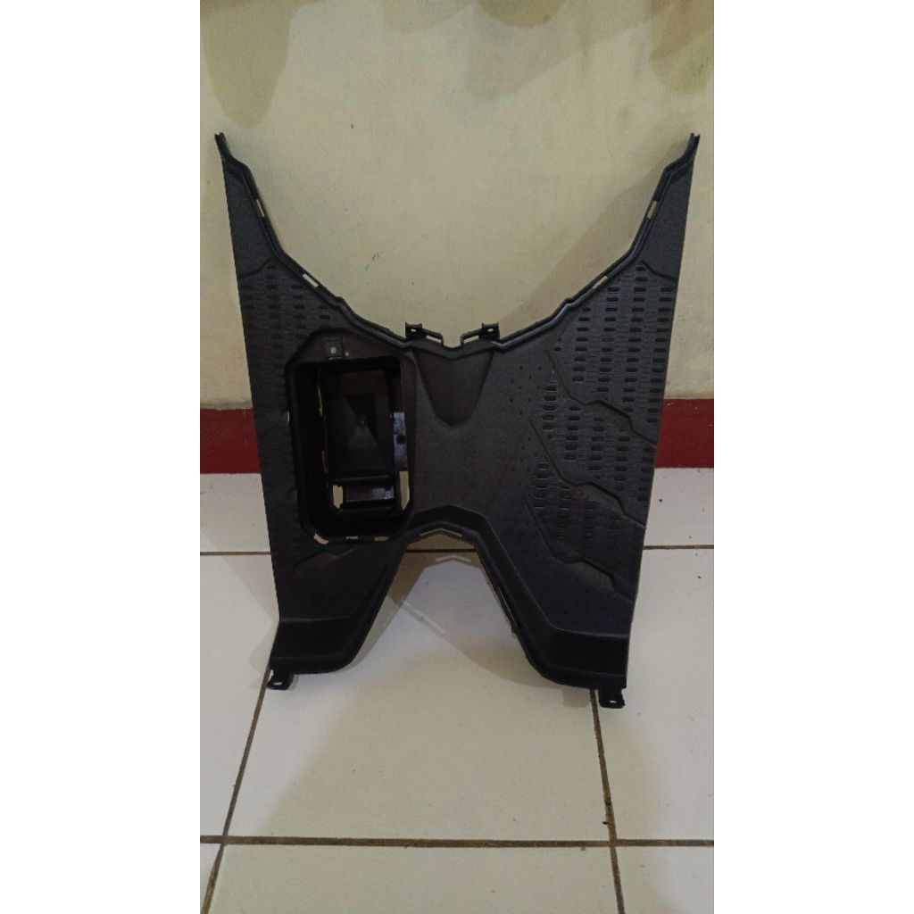 steep Florr Pijakan kaki  Vario 125 /150 old