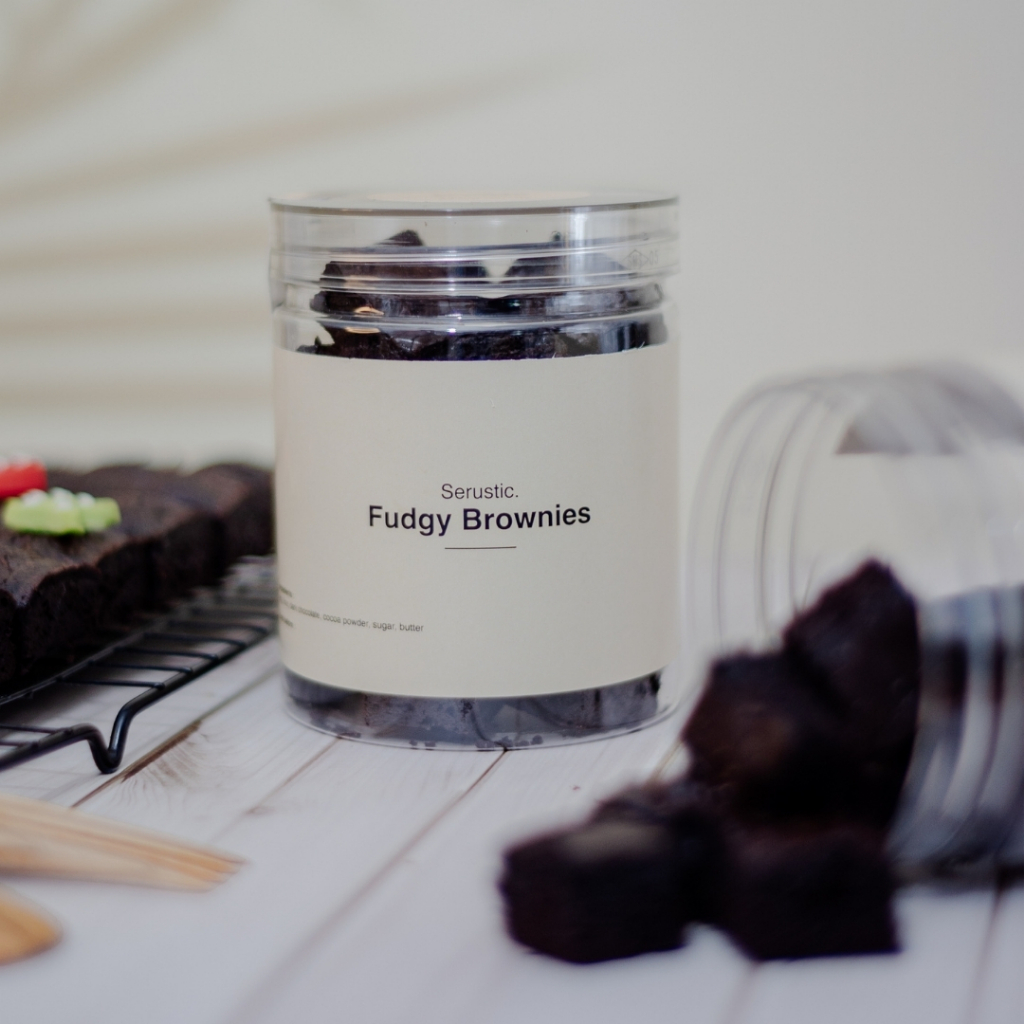 

Fudgy Brownies Toples 750ml – Brownies Lembut Cokelat Premium Moist