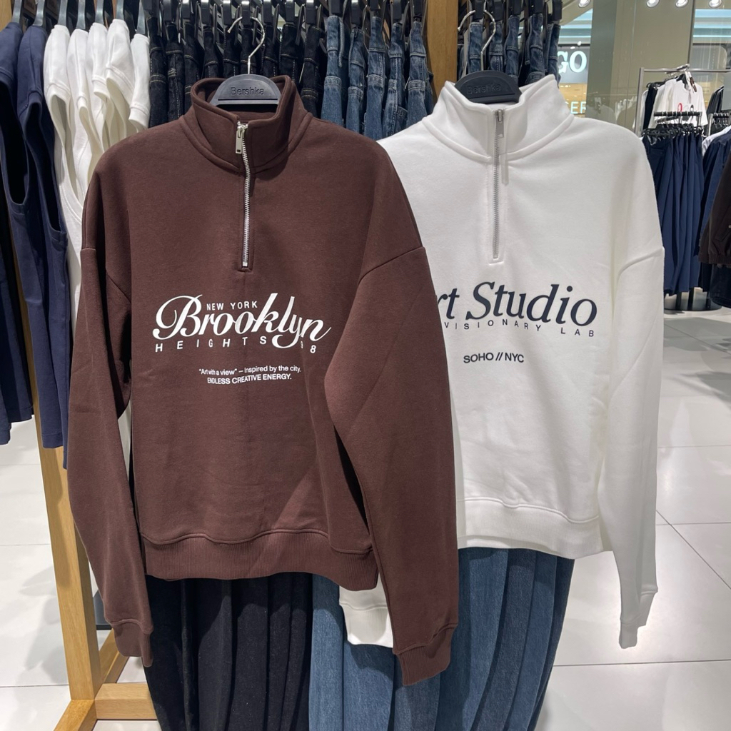 Sweatshirt Zipper Varsity BERSHKA Women Jastip (jasa titip)