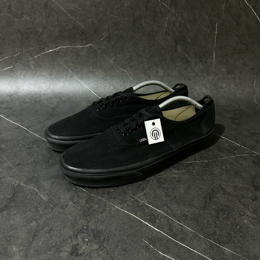 Sepatu Second Size 47/31 Cm Pria VANS Authentic Full Black - Kode BL47