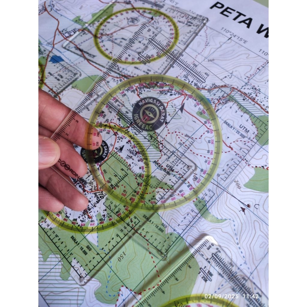 

Protraktor douglas roamer bahan mika