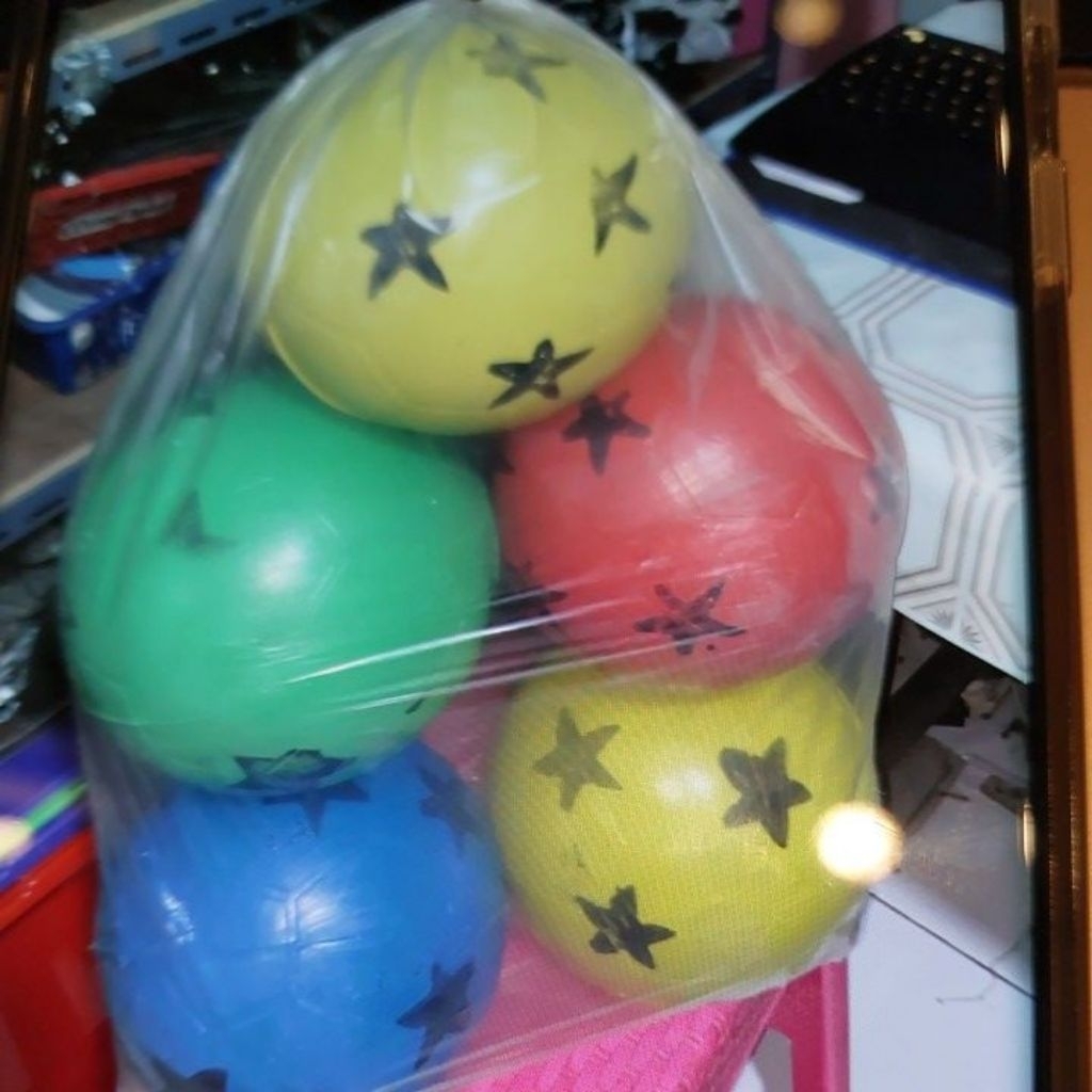 Bola plastik besar