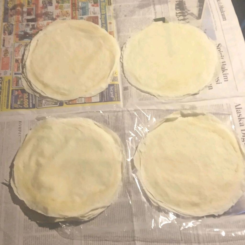 

Kulit Martabak / Kulit Martabak Berkualitas / Kulit Martabak Fresh (Isi 40-an Lembar)