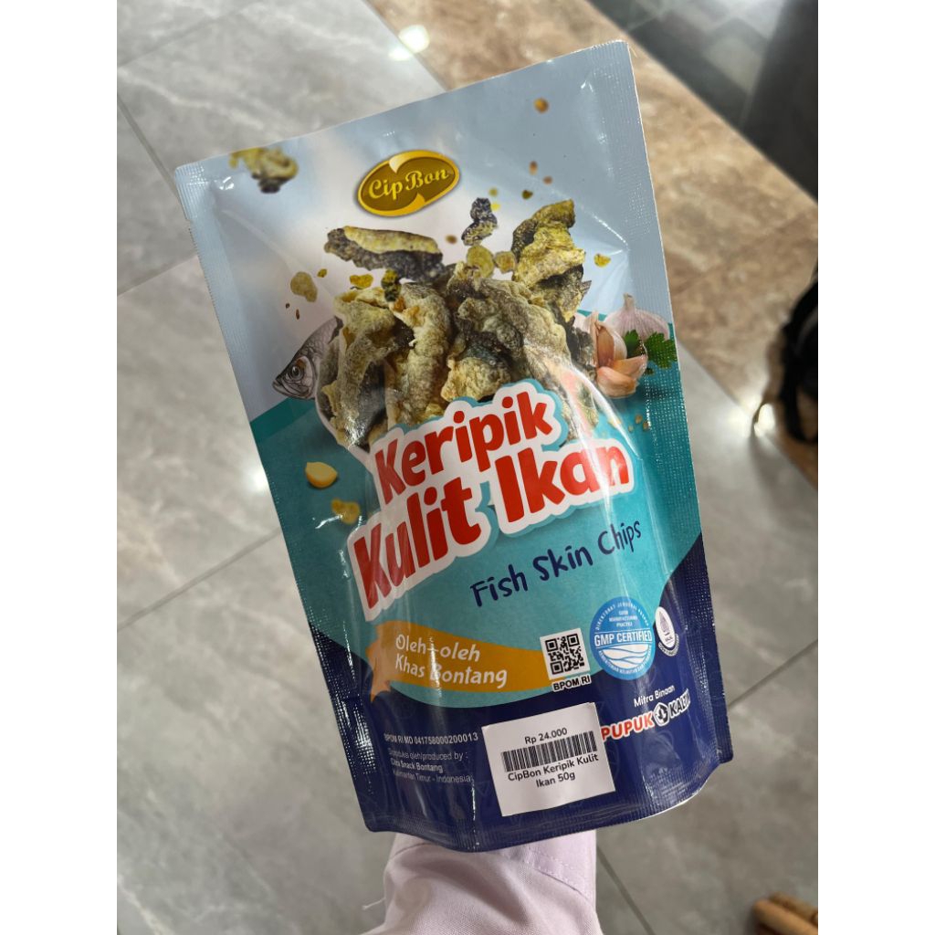 

Kripik kulit ikan oleh-oleh khas Bontang Kalimantan timur