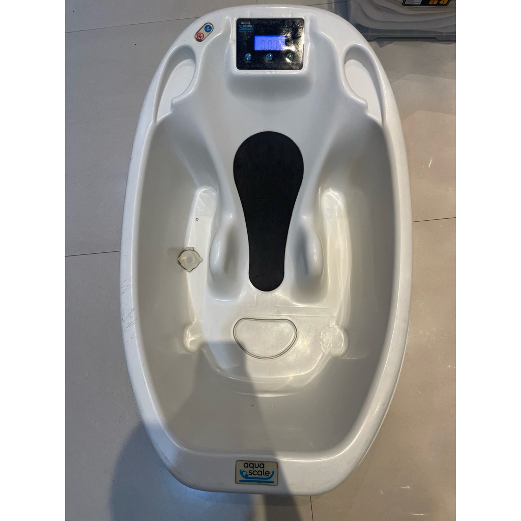 PRELOVED Bak Mandi Bayi Aqua Scale Timbangan