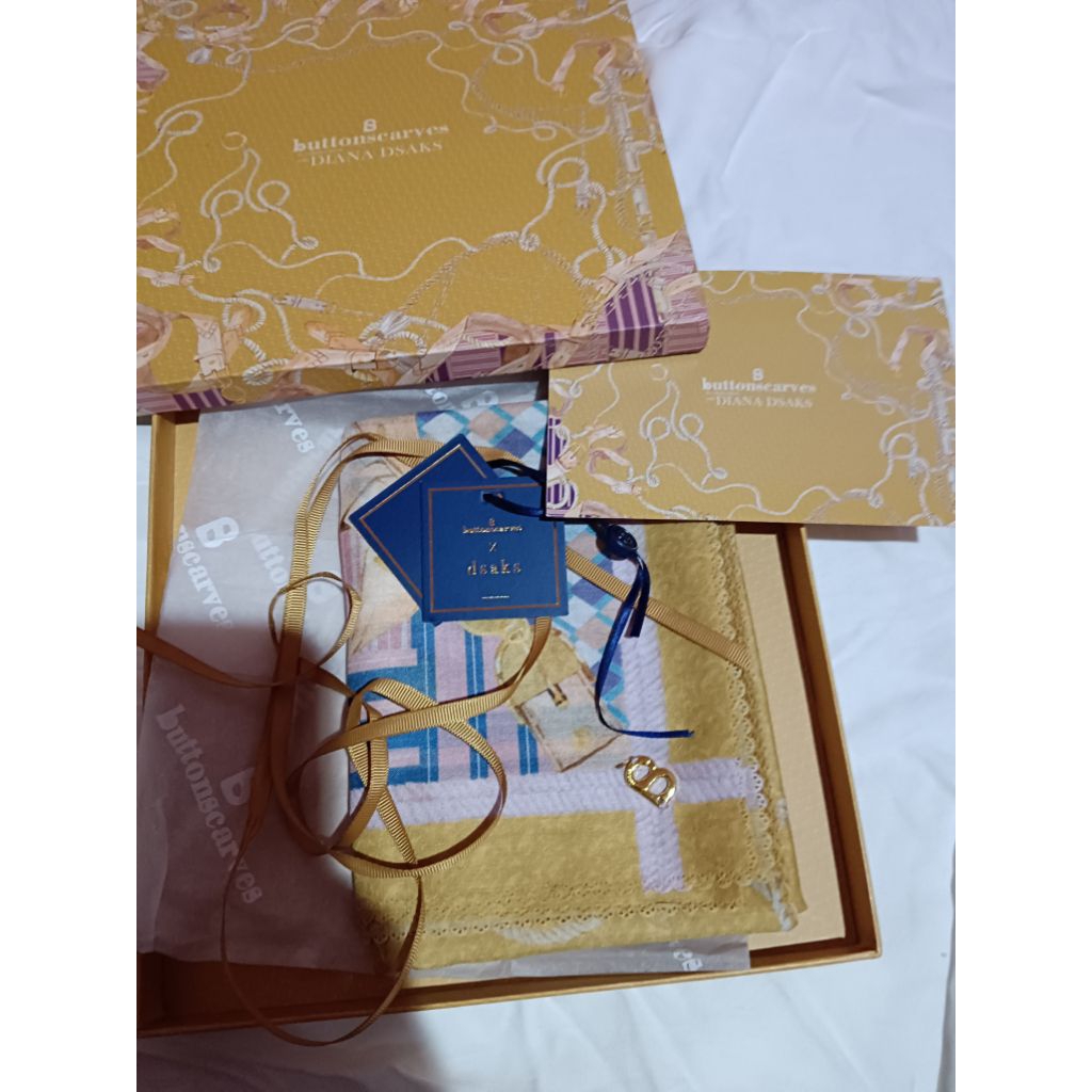 Pl buttonscarves scarf