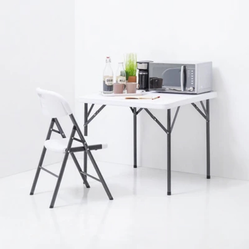 KRISBOW MEJA LIPAT PERSONAL PUTIH OUTDOOR & INDOOR 86x86CM/KRISBOW SQUARE TABLE WHT GRY 86X86CM/KRIS