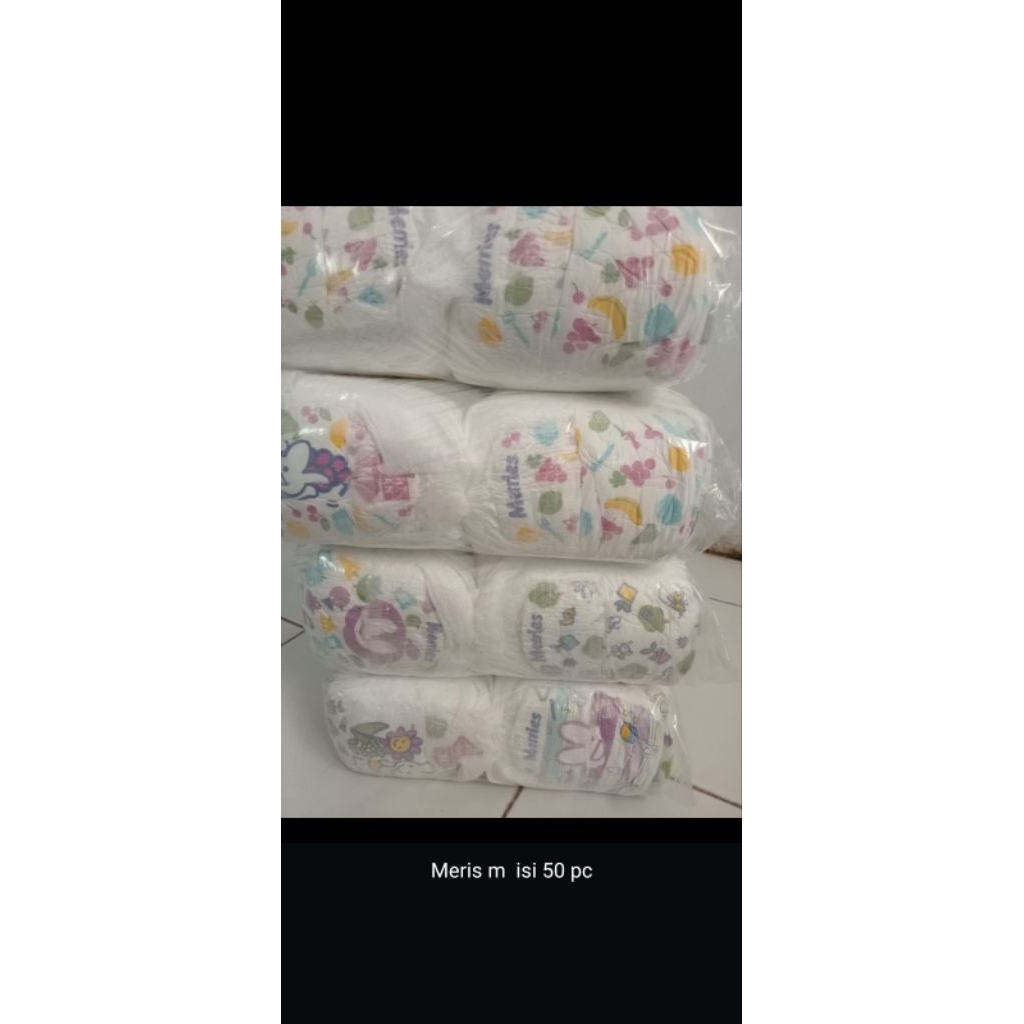 Pampers repack M isi 50pcs ( Merk random sweety ,mapok ,meris ,fitti dll )